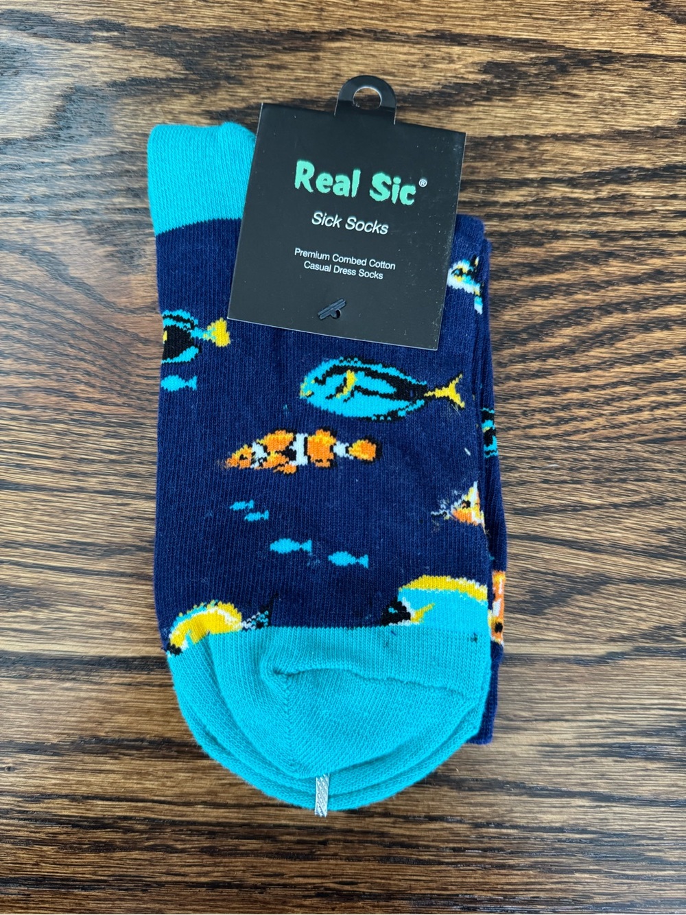 Men’s (or big kid) fish aquarium socks new in package